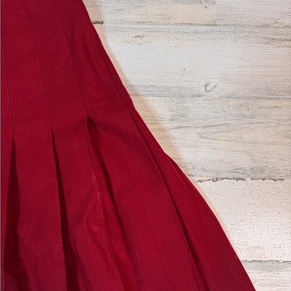 Orvis Vintage Red Wool Pleated Midi Skirt Petite 6 - Picture 2 of 6
